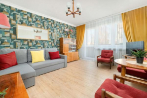 Wyjątkowy Apartament w Stylu Vintage z Balkonem by Noclegi Renters